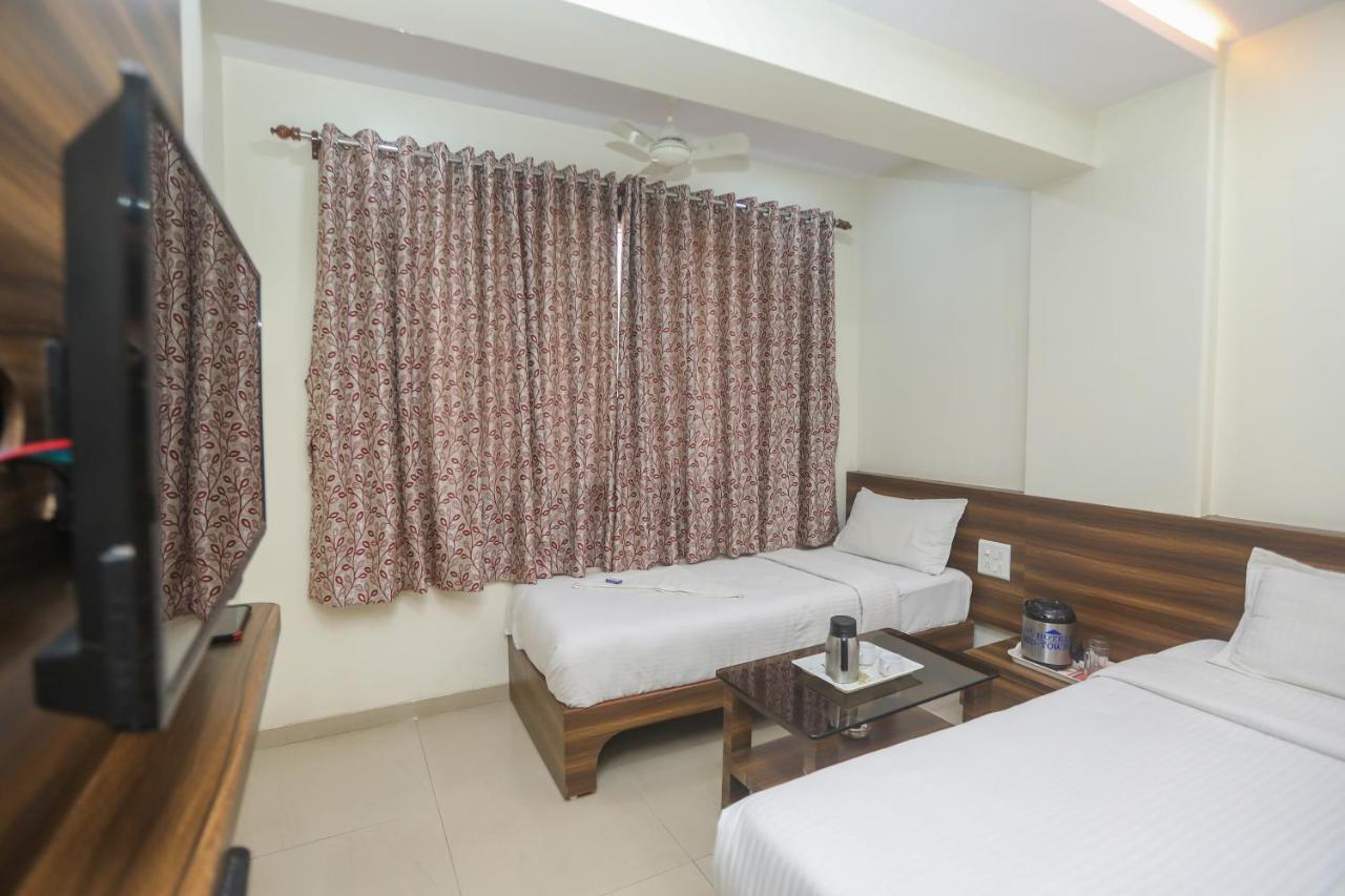 Hotel Mid Town Bombay Exterior foto